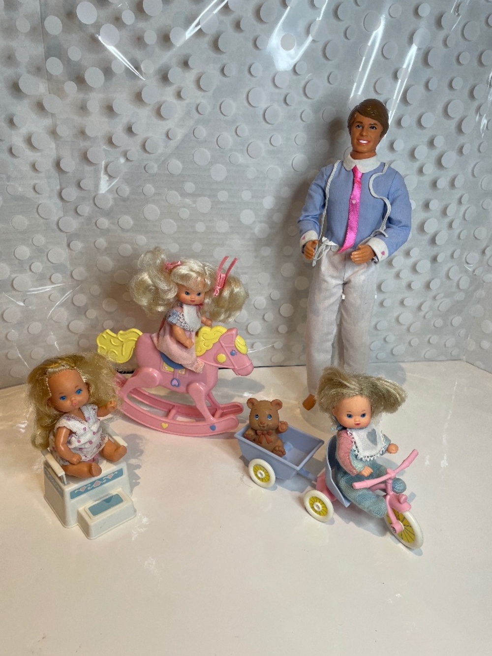 Vintage Barbie Mattel The Heart 💗 Family Dad & Babies' Playset